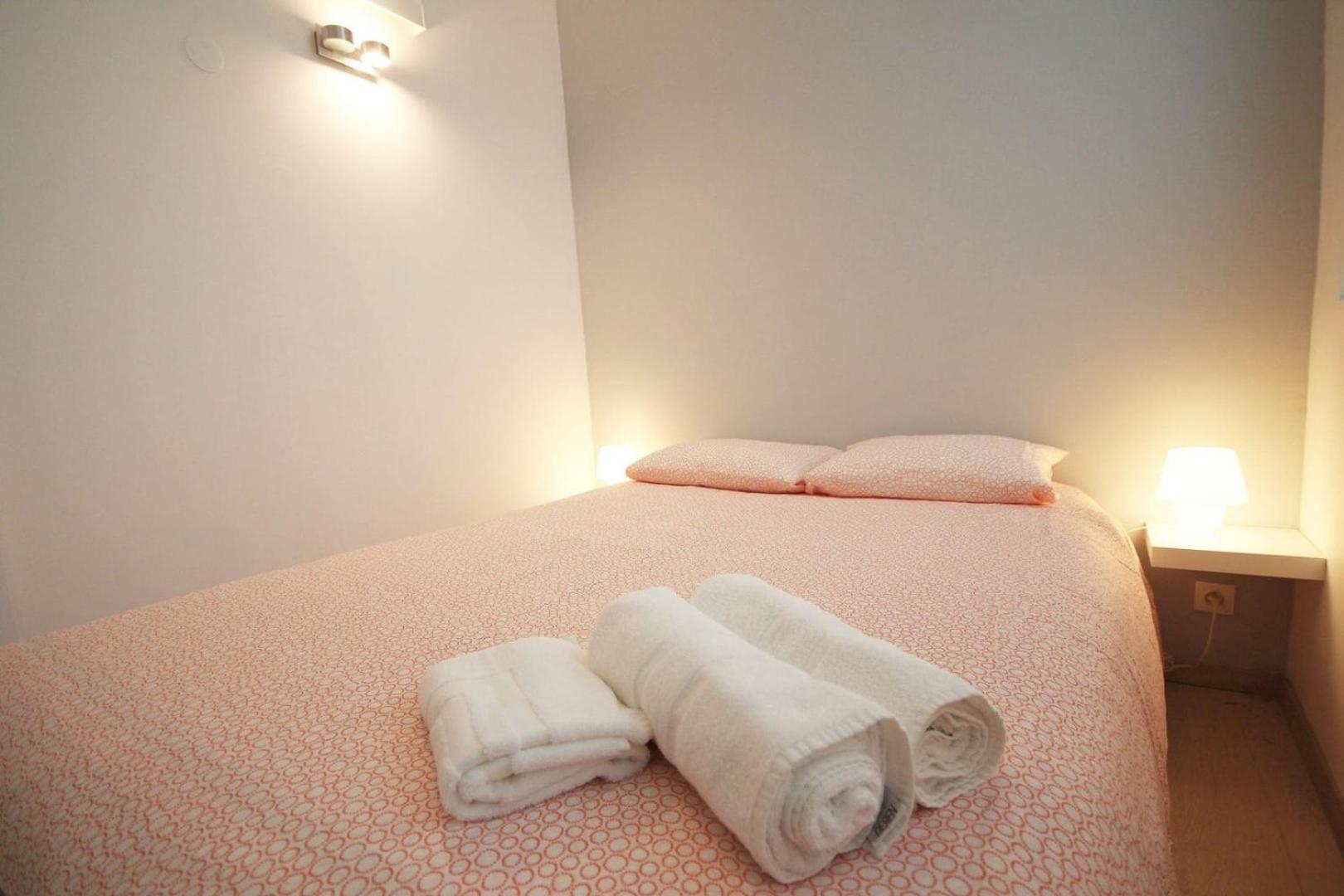 Old Town - Superb Apartment In Rue Esquermoise ! Lille Exteriör bild