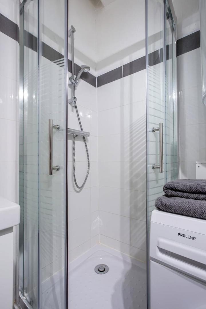 Old Town - Superb Apartment In Rue Esquermoise ! Lille Exteriör bild